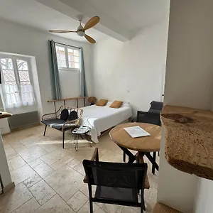 https://studio-3-pers-coeur-de-village-bormes-les-mimosas.fr-provencehotel.com